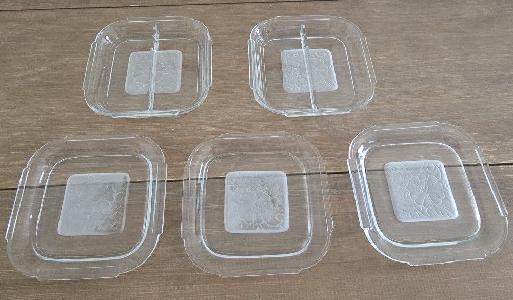 Sunbeam 1939 New York Worlds Fair T9 Toaster Glass Hostess divided trays. With Buffet Service set