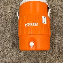 Igloo 5 Gallon Water Cooler 
