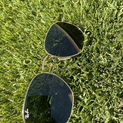 Ray-Ban Gold Metal Square Sunglasses – Excellent Condition