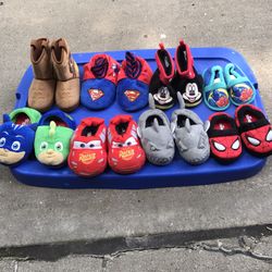 Gently Used Boys Shoes & Houseshoes Size 5-12