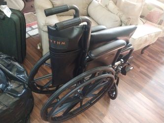 ((((wheel chair))))