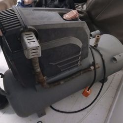 Husky Air Compressor 25 Gal