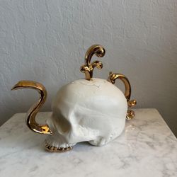 White and Gold Dinnerware(11377)11