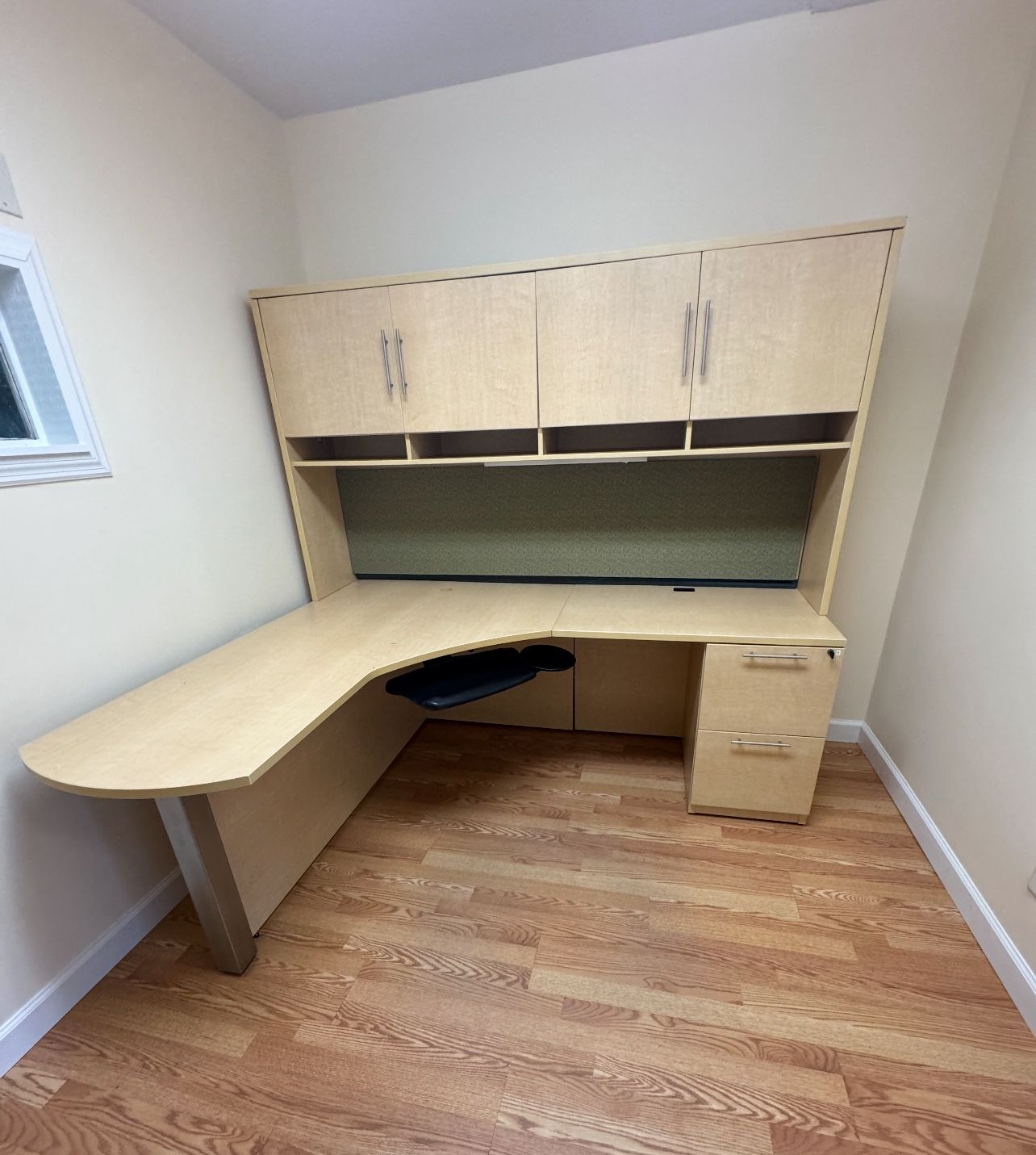 Desk- FREE