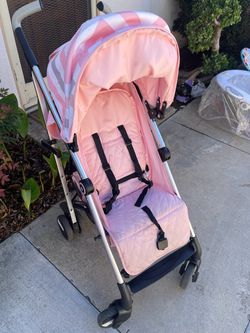 Infant and young girl items (Free)