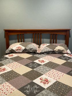 Bedroom Furniture Set