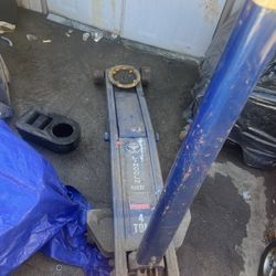 Walker 4 Ton Platform Jack With Matching Stands