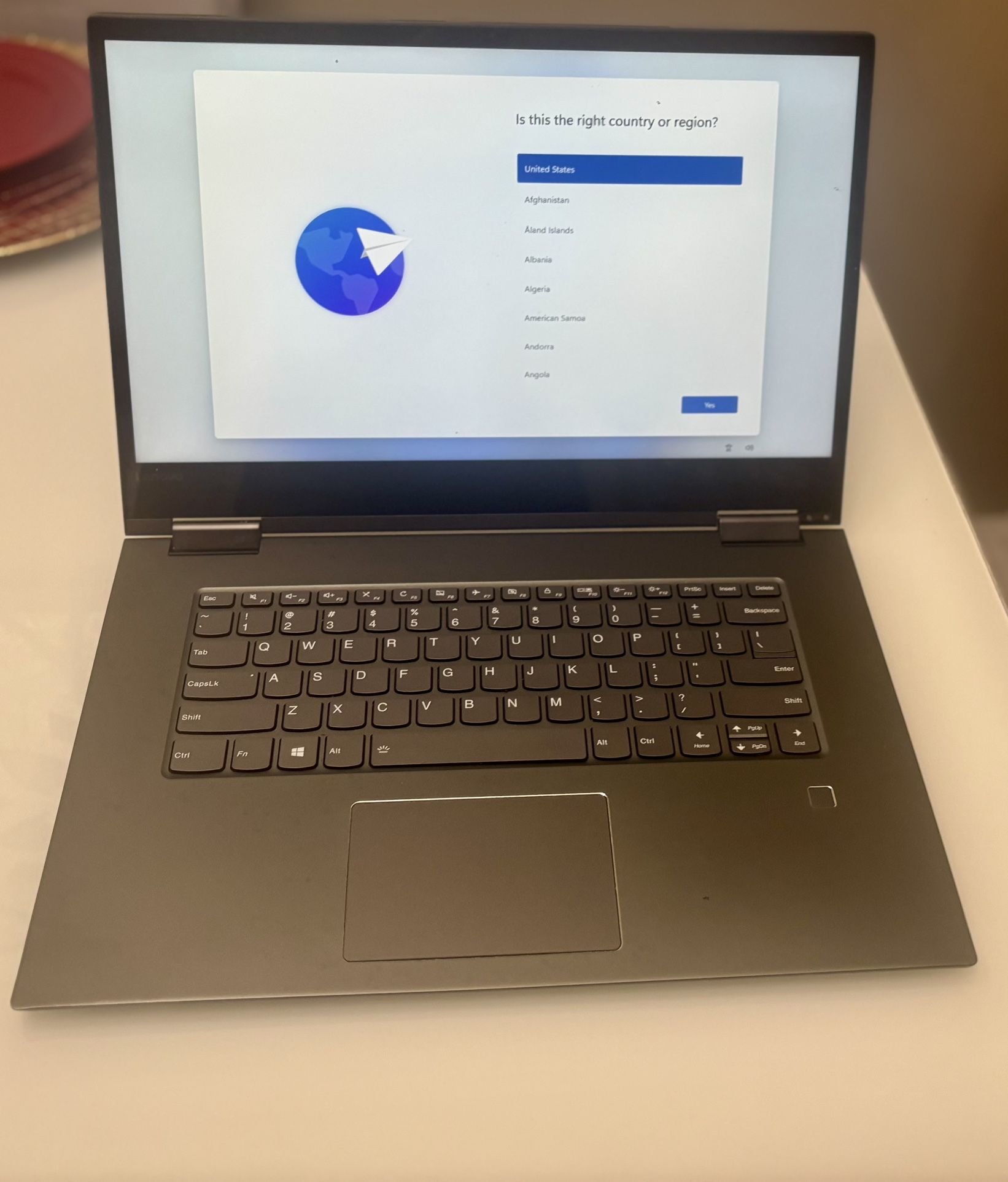 Lenovo YOGA 730 -15IKB 512 GB