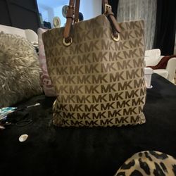 Michael Kors Tote 