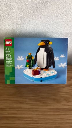 LEGO CHRISTMAS PENGUIN NEW