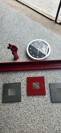 Wall decor