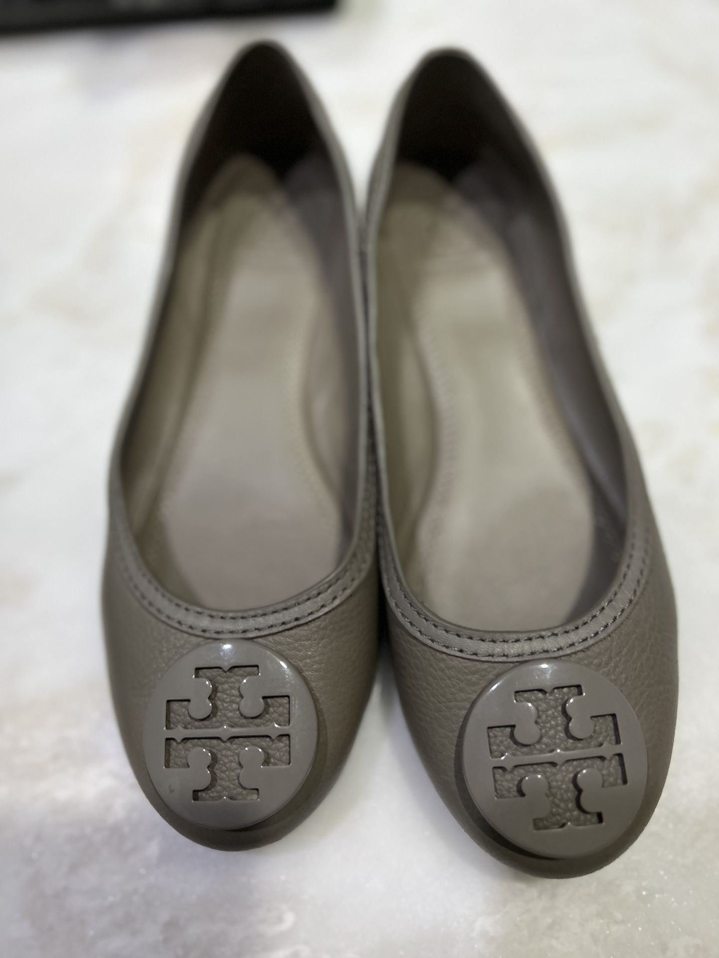 Tory Burch Flats $35 for Sale in Pembroke Pines, FL - OfferUp