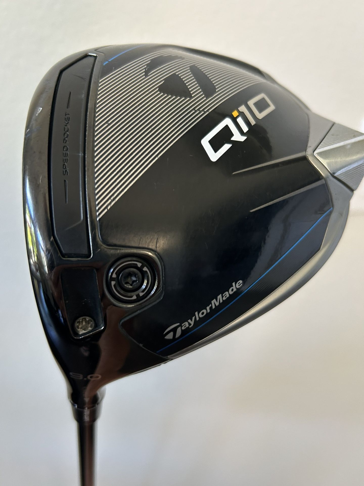 Driver TaylorMade QI10 - 9° - Gaucher (Left Hand) - Tête 460cc - Avec Housse - Neuf