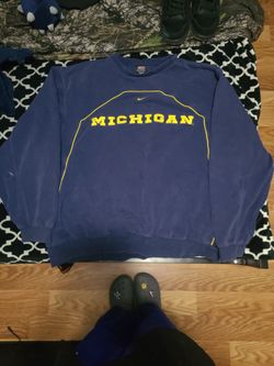 XL Michigan Nike Crewneck