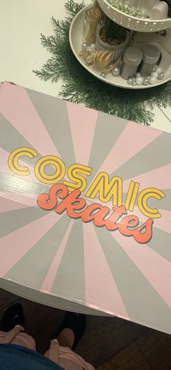 Cosmic Skates