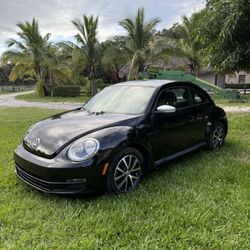 2013 Volkswagen New Beetle