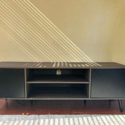 Tv Stand/ Media Table