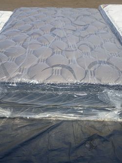 Brand new queen size pillowtop mattress and box spring free delivery depends on location