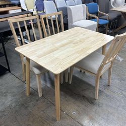 47" Malaysian Oak Rectangular Wooden Dining Table/Solid Wood Kitchen Desk with 3 chair