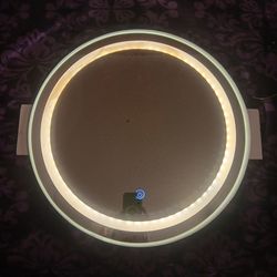 Led vanity mirror