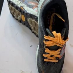 New Balance Trail Runner Size 9.5 EE