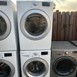 White Kenmore Front Load Washer And Dryer Gas Set We Deliver And Install🚚👨🏻‍🔧