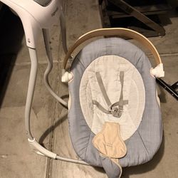 Baby swing (ingenuity)
