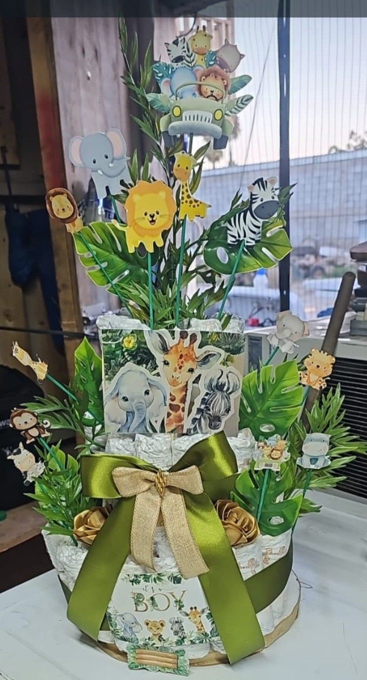 Diaper Cake, Baby Safari Theme.

