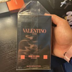 Valentino Perfume