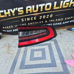 2015-2019 DODGE CHARGER TAILLIGHT LED RH PASSNGER  SIDE OEM (contact info removed)5AD