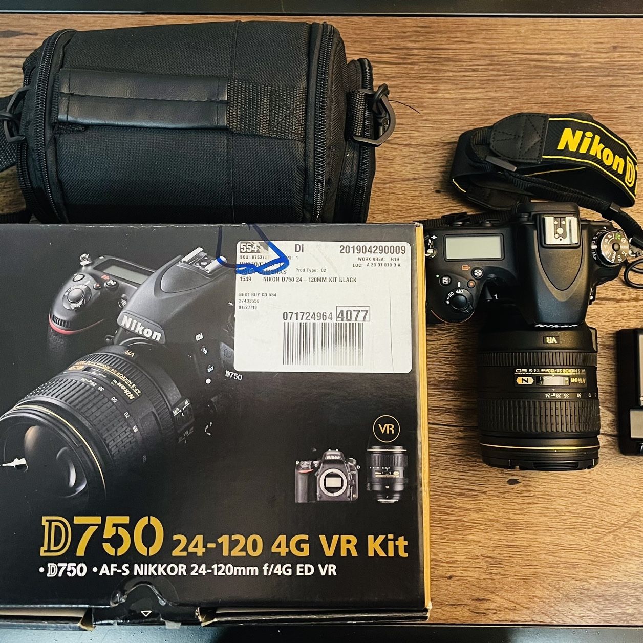 Nikon D750 with 24-120mm Lens for Sale in Boca Raton, FL - OfferUp