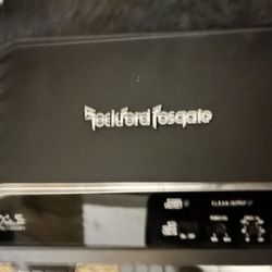 Amplifier And 12 Inch Speakers 