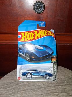 Hot Wheels  Corvette Stingray 1972