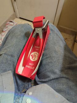 Texas "TEXAN" Nut Sheller 