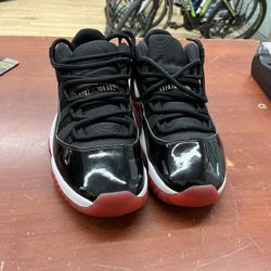 Jordan Bred 11 