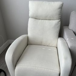 Modern Recliner Chair Adjustable With Thick Cushion And Backrest