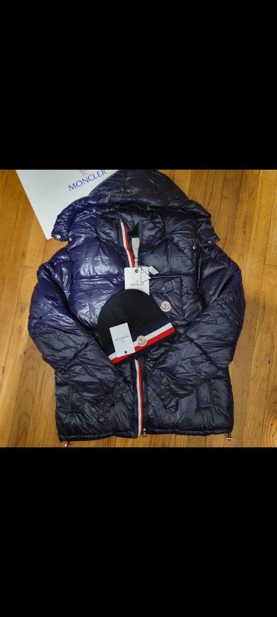 MONCLER PUFFER! S/M