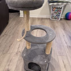 CAT TREE