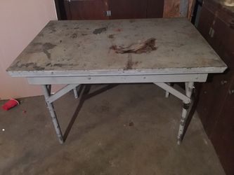 Garage table