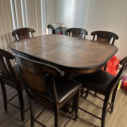 Dinning Table 