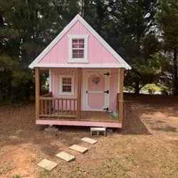 Playhouse/shed