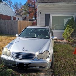 240 C Class Maybe 115,000 MI 2003