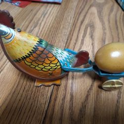 The Antique Windup Chicken Walking Clockwork Toys Vintage Chicken with Egg Wagon