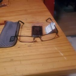 BRAND NEW FOSTER GRANT READERS GLASSES. +1.00 MAGNIFYING 