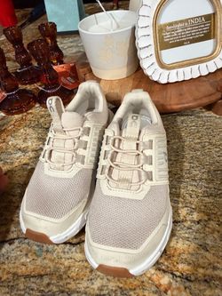 Oncloud kids shoes