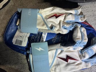 Bruce bolt Baseball Gloves 