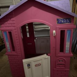 Kids Playhouse 