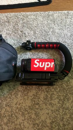 Panasonic HC-X920 3MOS HD Camcorder + Bag - Skate/Retro Camera (DESCRIPTION)