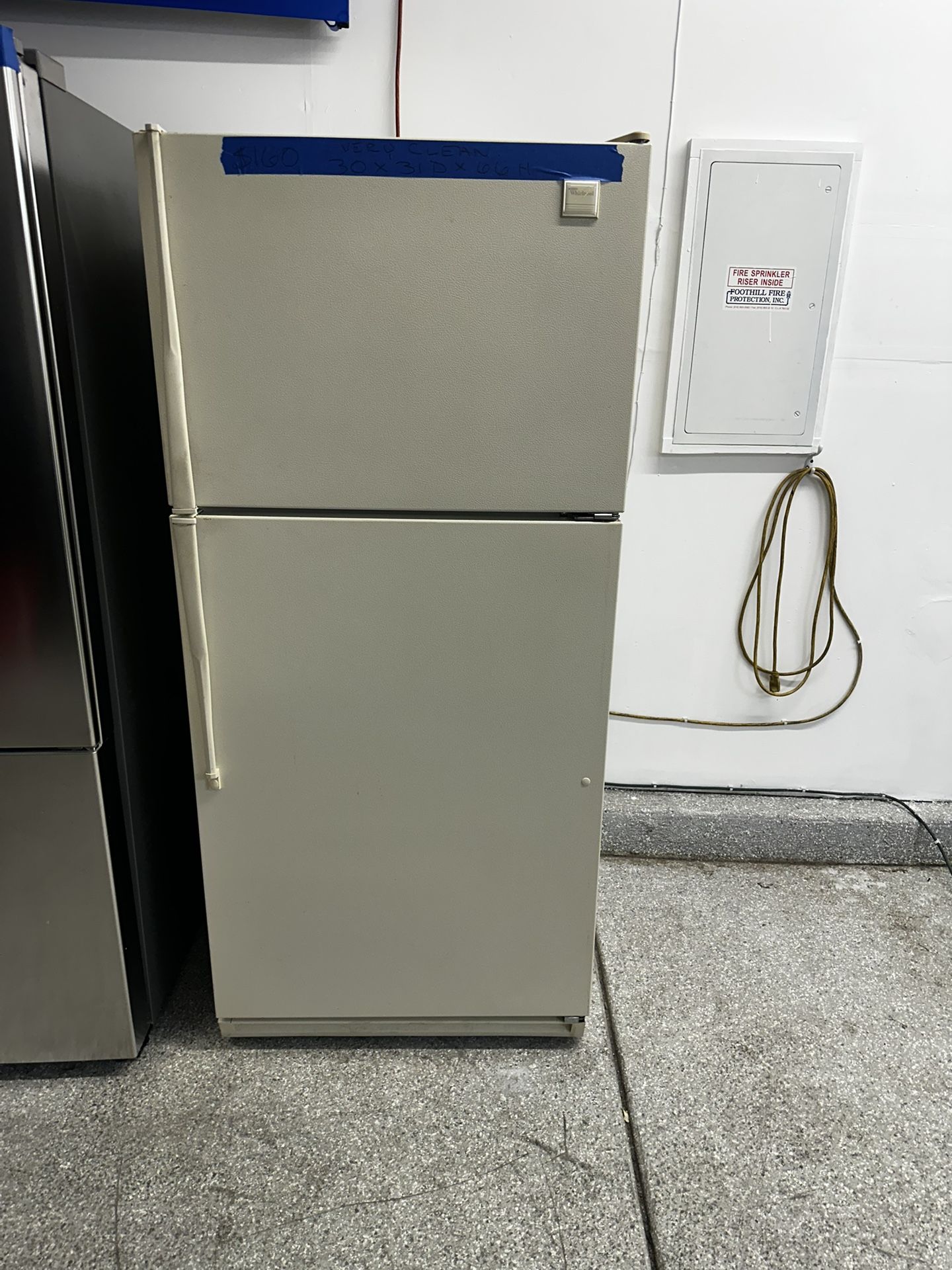 Whirlpool Top Freezer Refrigerator
