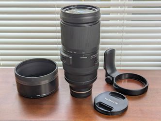 Tamron 150-500mm f/5-6.7 Di III VXD Lens for Sony mount *MINT*